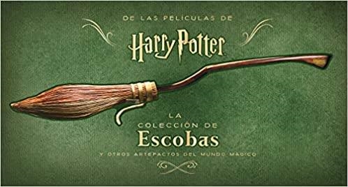 HARRY POTTER.LA COLECCION DE ESCOBAS Y OTROS ARTEFACTOS DEL MUNDO MAGICO | 9788467942248 | REVENSON, JODY | Llibreria Geli - Llibreria Online de Girona - Comprar llibres en català i castellà