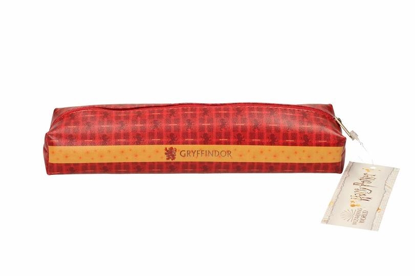 ESTUCHE LAPIZ ROJO GRYFFENDOR LOGO HARRY POTTER | 8435450242953 | Llibreria Geli - Llibreria Online de Girona - Comprar llibres en català i castellà